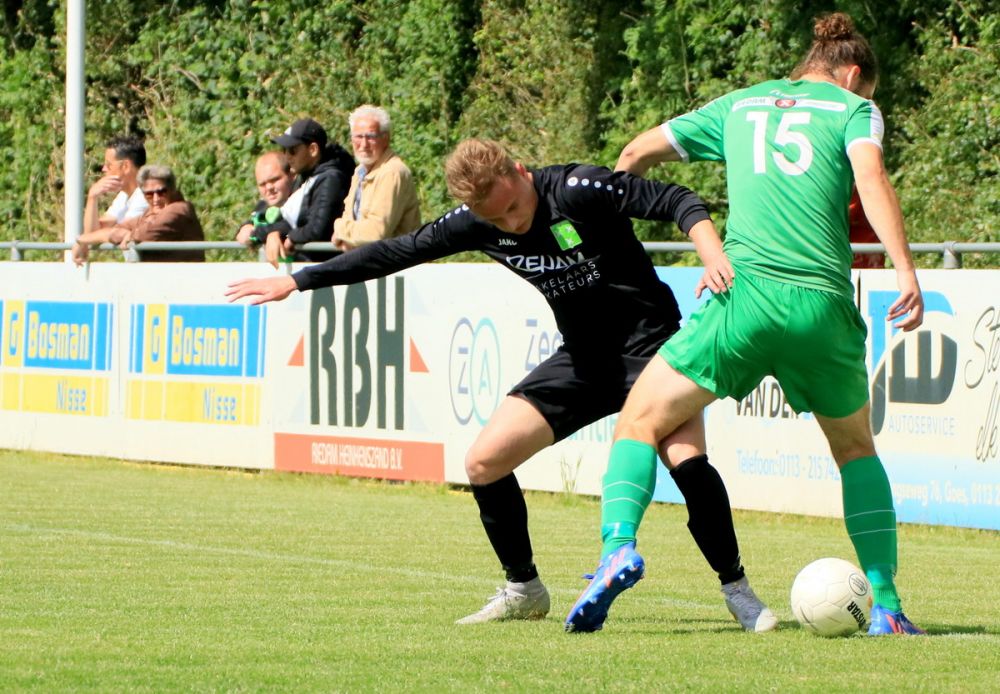 Dikke nederlaag groen-witten op bezoek bij Luctor Heinkenszand