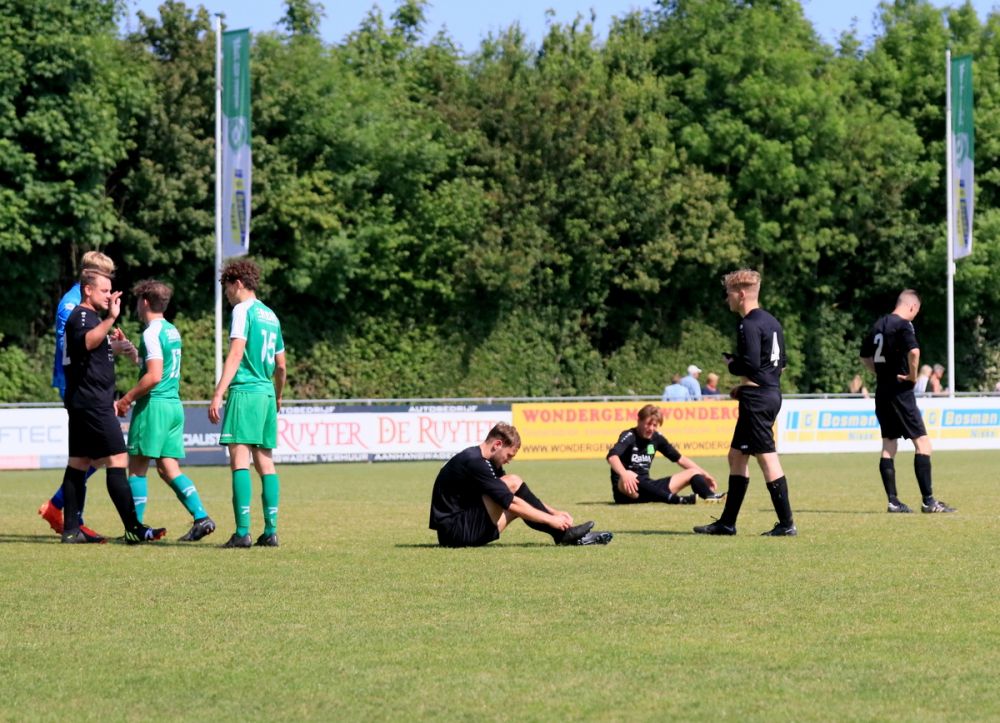 Groen-witten laten het liggen tegen Luctor H. en zijn veroordeeld tot nacompetitie