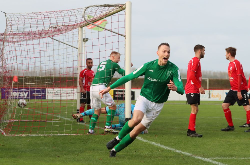 Groen-witten stelen overwinning op bezoek bij Ria W.