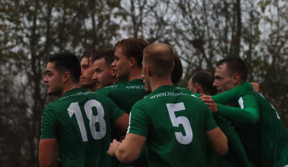 Groen-witten doen goede zaken na zwaarbevochten zege op Breskens