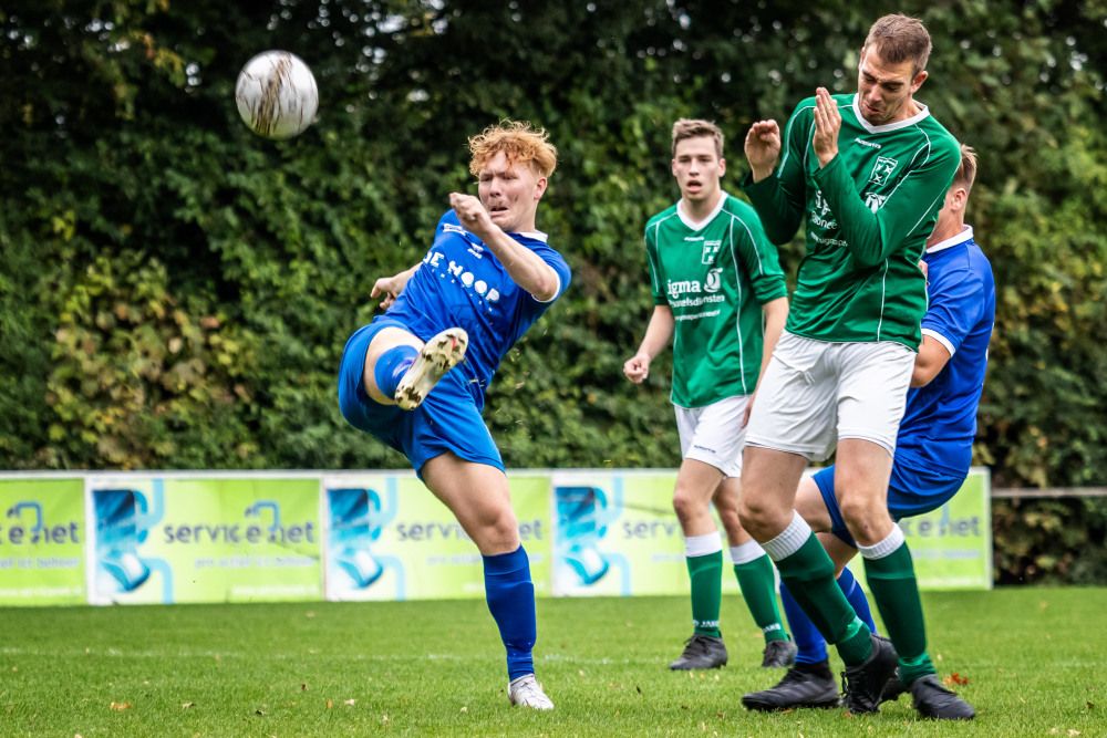 Zaamslag 2 - FC Axel 2 in beeld