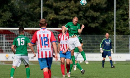 Groen-witten boeken ruime zege op 4e klasser DwO’15