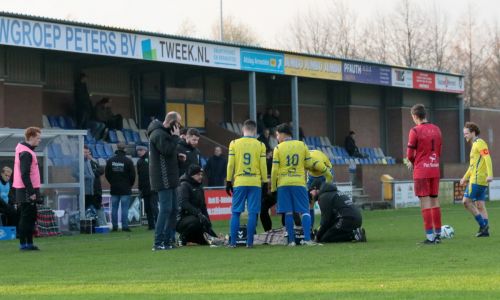 Wedstrijd Dauwendaele - Zaamslag na blessure speler definitief gestaakt