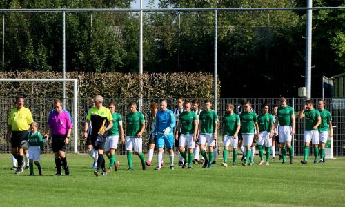 Valse competitiestart voor groen-witten tegen Veere