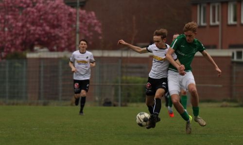 Groen-witten na zege op Breskens en misstap concurrentie stevig op tweede plaats