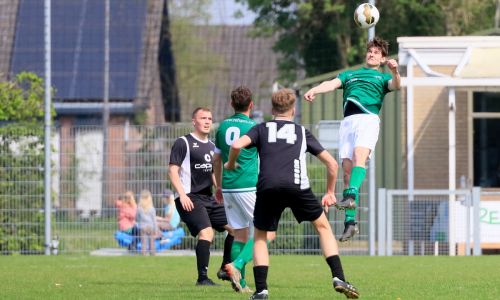 Groen-witten pakken de volle buit tegen Nieuwdorp