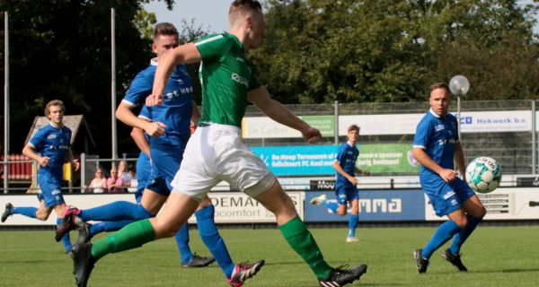 Groen-witten delven onderspit in Axel - FC Axel kroont zich tot poulewinnaar