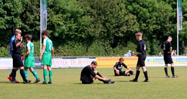 Groen-witten laten het liggen tegen Luctor H. en zijn veroordeeld tot nacompetitie