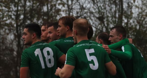 Groen-witten doen goede zaken na zwaarbevochten zege op Breskens